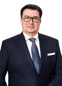 Dr. Christian Rybak