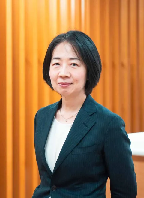 Chie Kasahara, lawyer