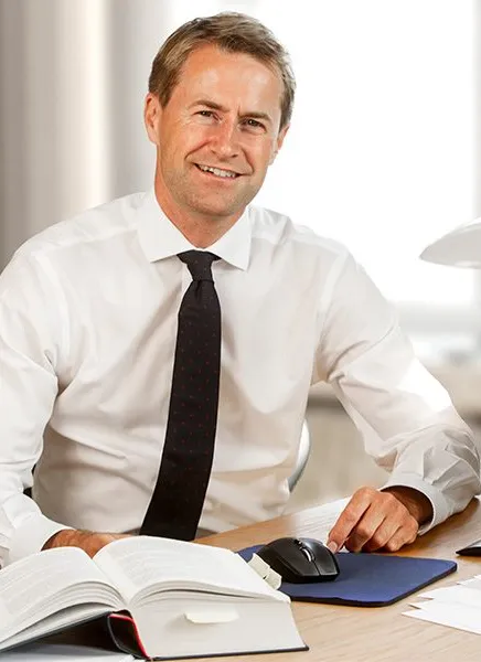 Morten Boe Jakobsen, lawyer