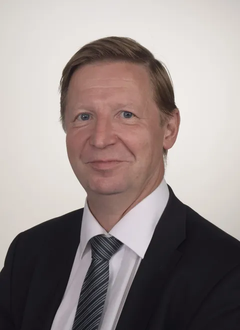 Pekka Kähkönen, lawyer