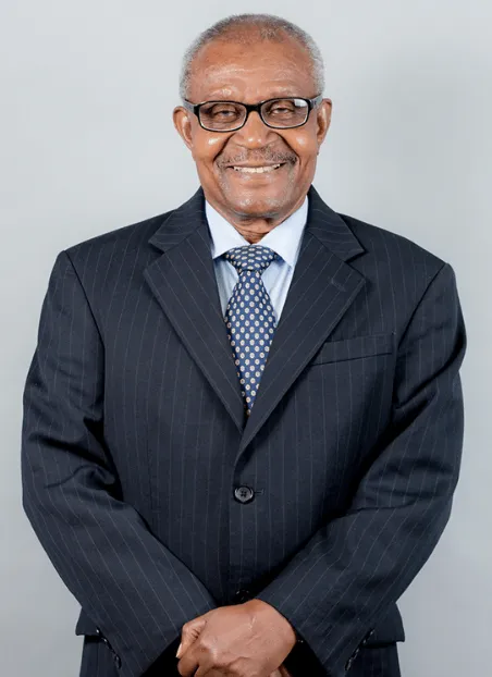Lewis S. Hunte KC, lawyer
