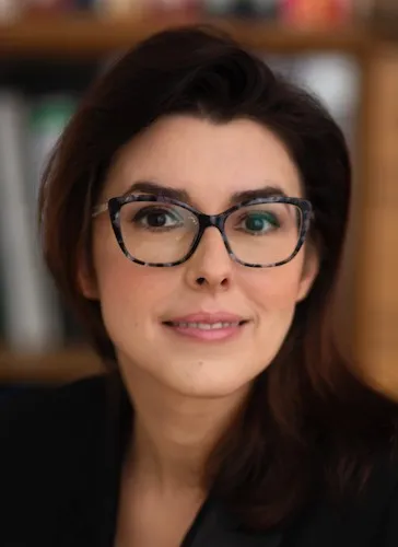 Nicoleta Almaj-Murariu, lawyer