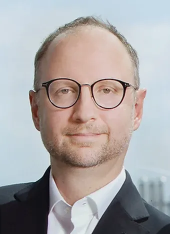 S H B Dr. Simon Harald Baier LL.M., lawyer