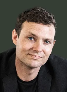 Nik Albrecht, lawyer