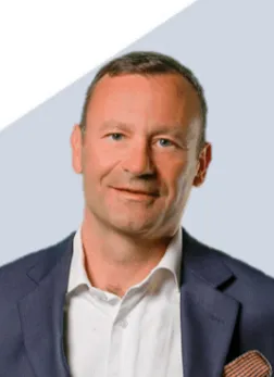 Peter Jaari, lawyer