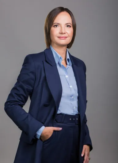 Anna Pach-Kustra, lawyer