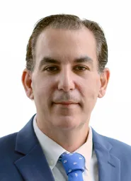 Eli Mazur, lawyer