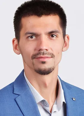 Timur Berekmoinov, lawyer