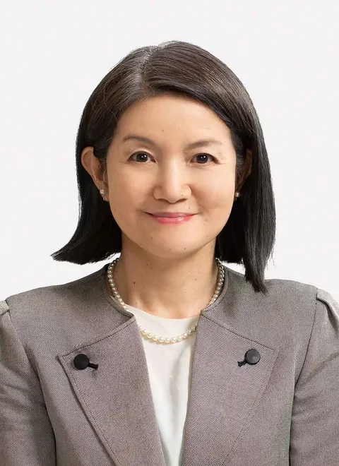 Junko Suetomi, lawyer