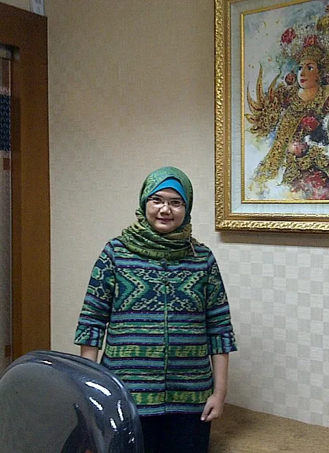 Kartika Mirda, lawyer